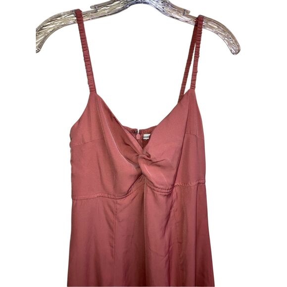 451. Abercrombie and Fitch pink twist front midi dress with a slit size Medium P - Picture 6 of 7